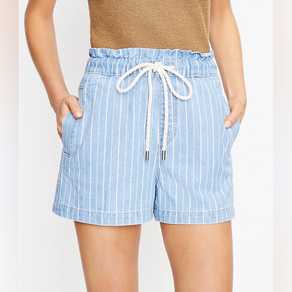 LOFT High Rise Pull On Denim Shorts in Indigo Stripe